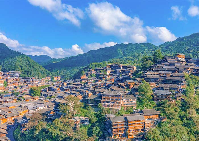 西江千户苗寨吊脚楼群