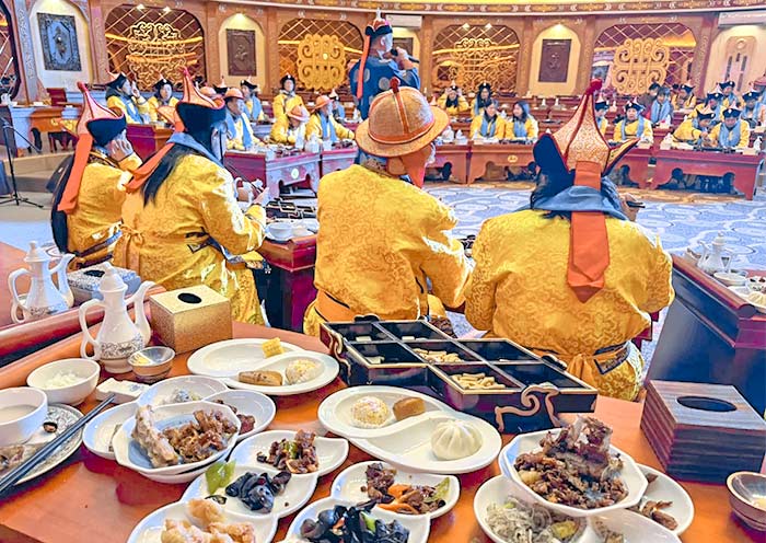 希拉穆仁草原传统诈马宴